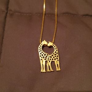 Giraffe necklace